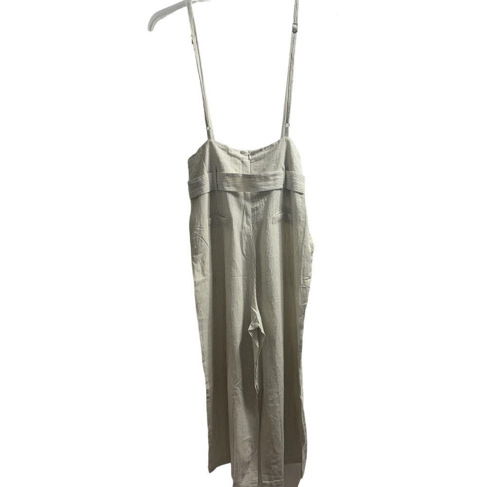 Olivaceous NWT Cream /Black‎ Striped Cropped wide leg Jumpsuit Size Small